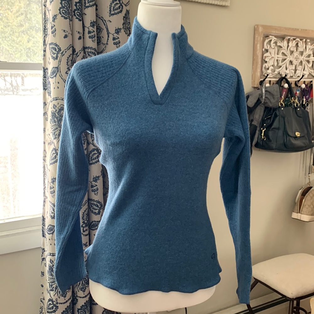 Mountain Hard Wear Fleece - Size XS